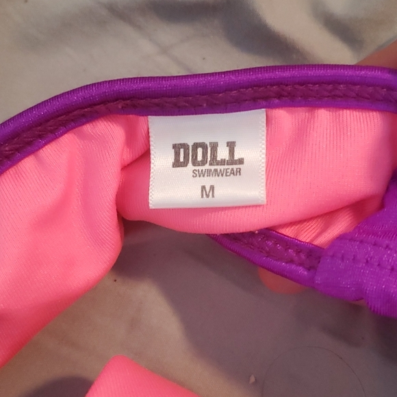 Silky smooth bandeau top scrunch bum bikini - Picture 6 of 8